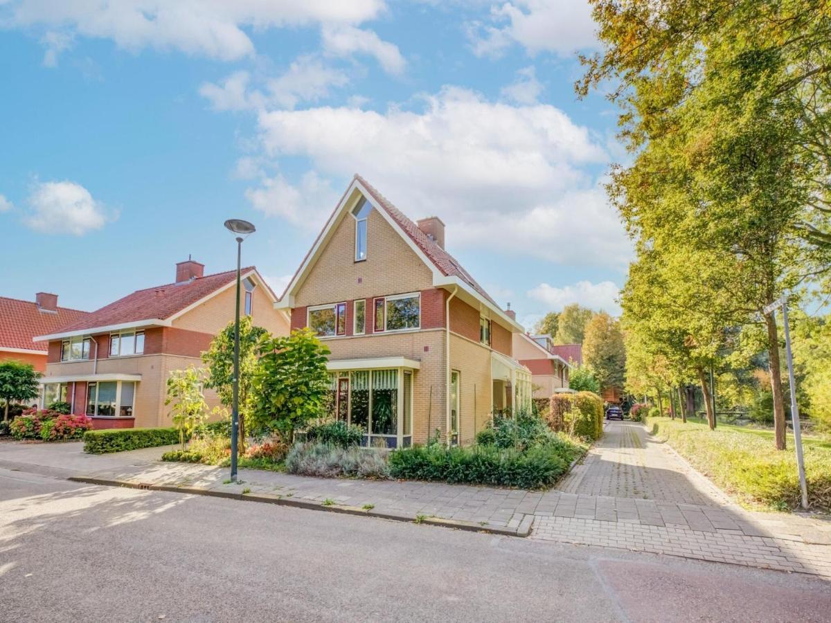 Comfy Holiday Home In Hoorn With French Balcony Luaran gambar