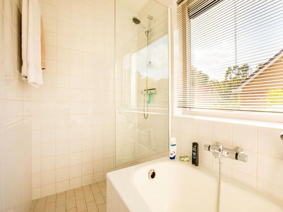 Comfy Holiday Home In Hoorn With French Balcony Luaran gambar