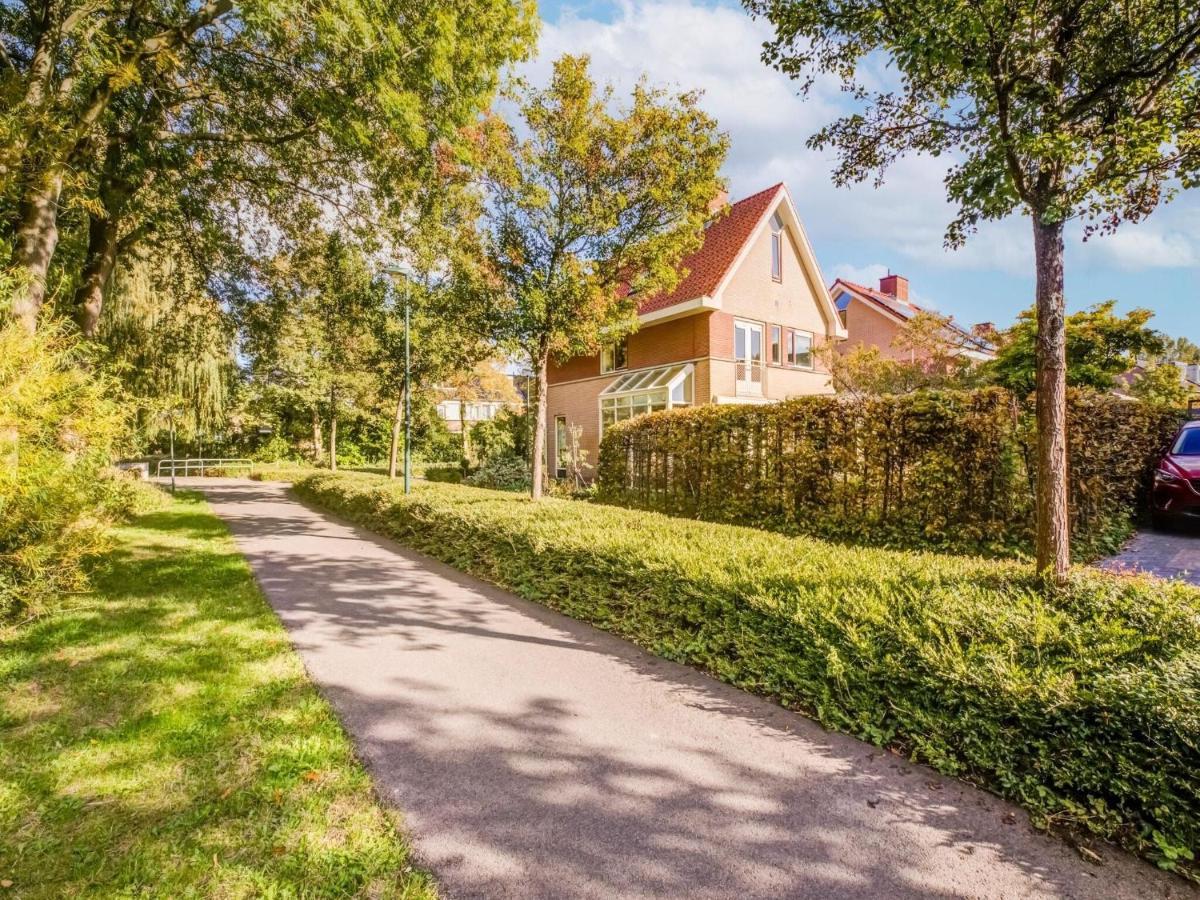 Comfy Holiday Home In Hoorn With French Balcony Luaran gambar